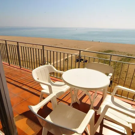 Homeholidaysrentals Mares Apartamento
